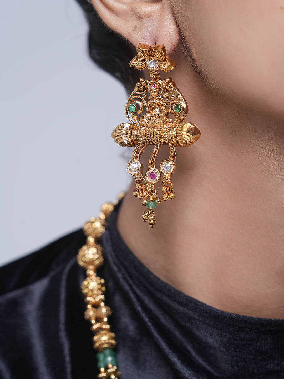 Premium Lakshmi Antique Pendant Set