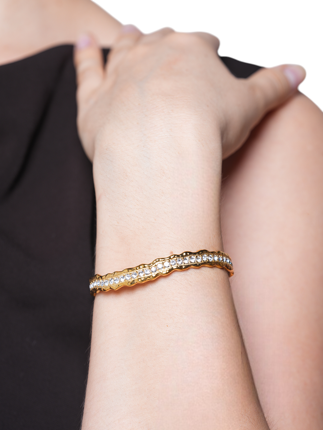 Wave Design with Inlay Rhinestone Opening Bangle
