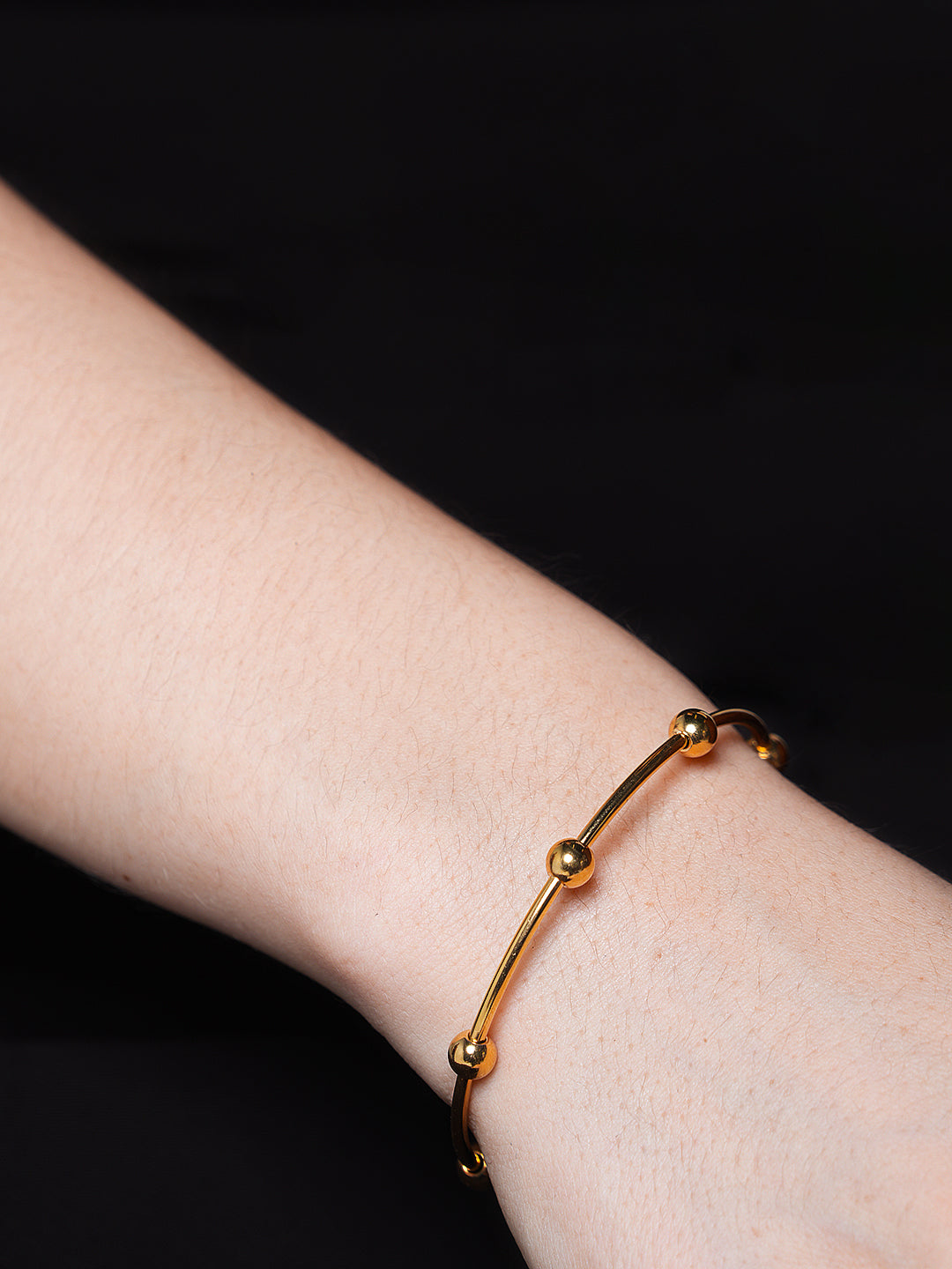 Multiround Balls Open Bracelet