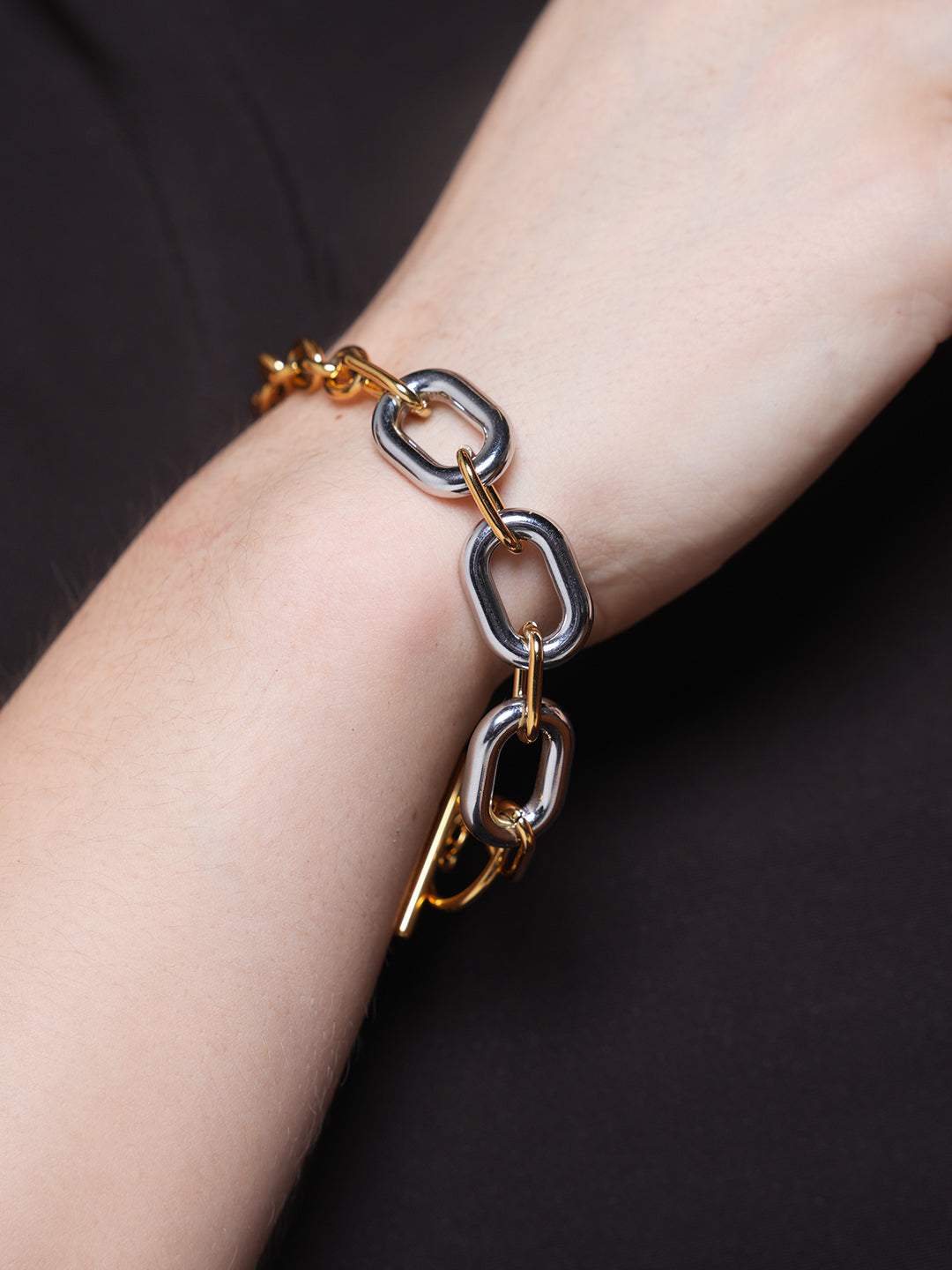 Gold and Silver Color Block Oval Hollow Circle Cross Chain Bracelet