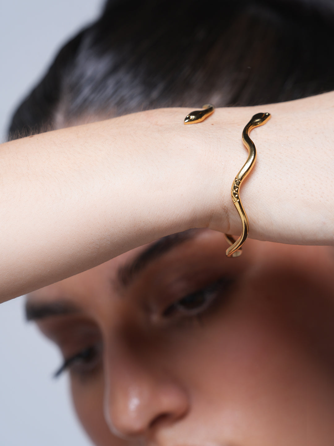 Wavy Double-Headed Snake Open Bracelet