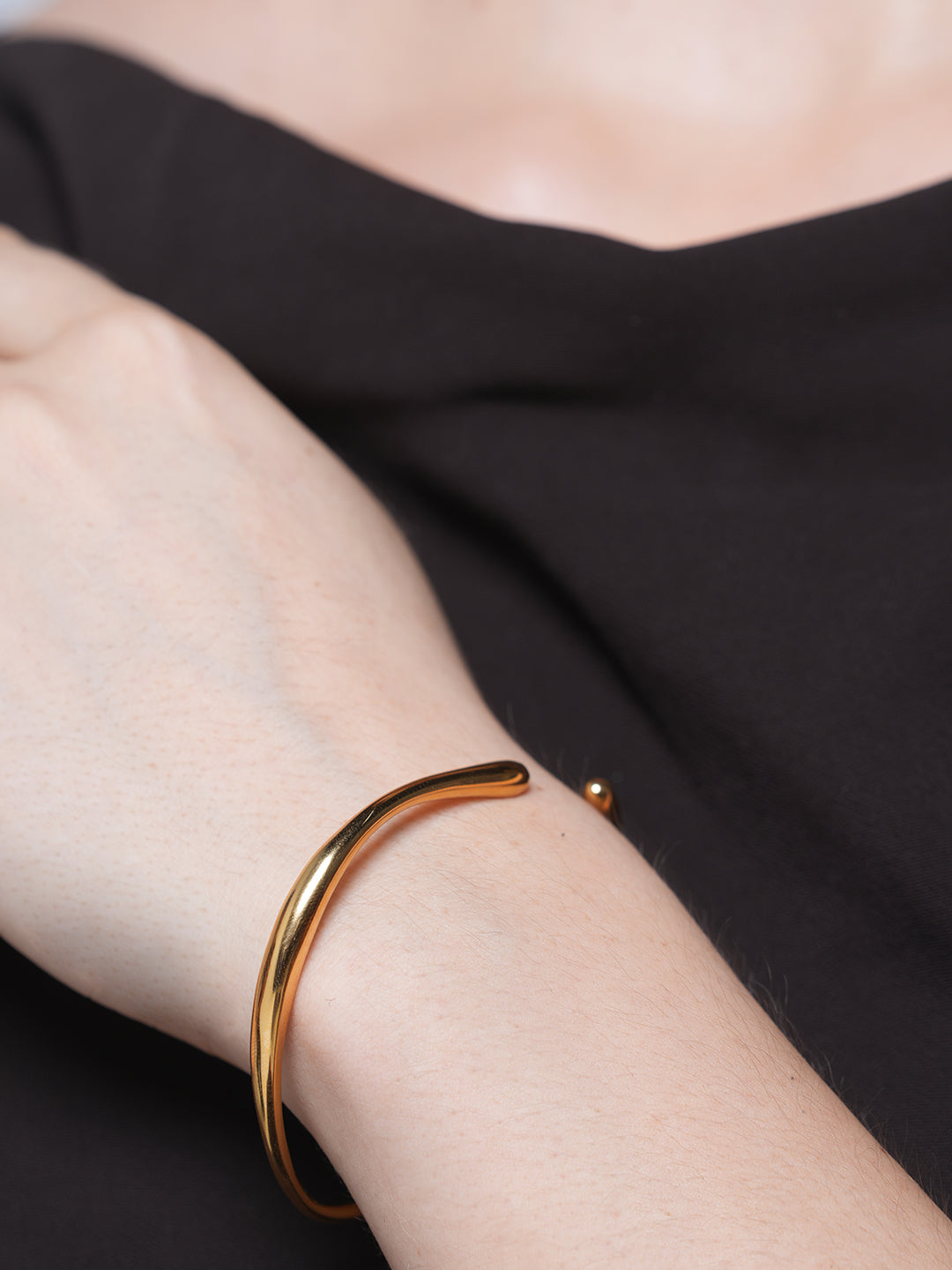 Special-shaped Open Bracelet