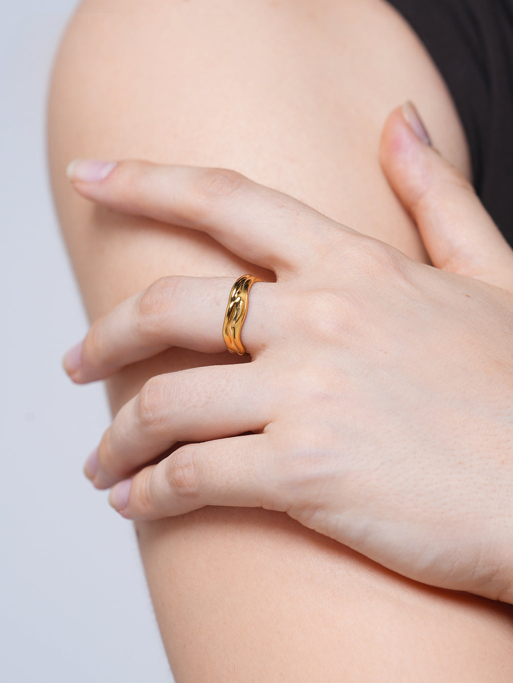 Stainless Steel Irregular Wave Opening Ring