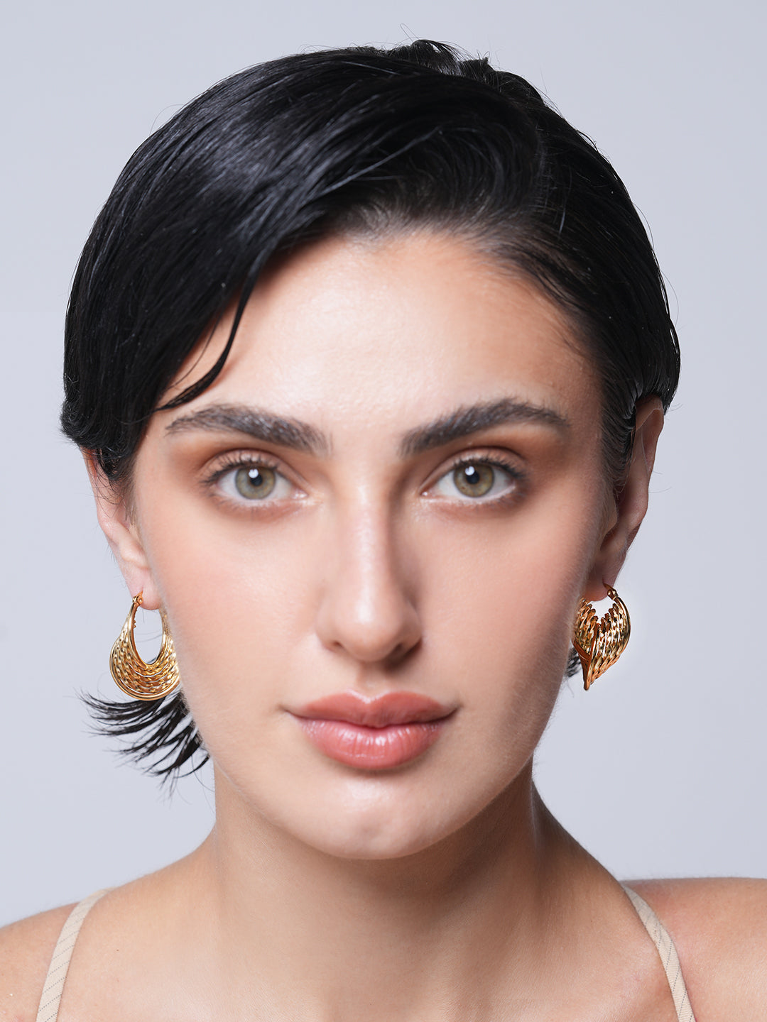 Twisted Hollow Hoops