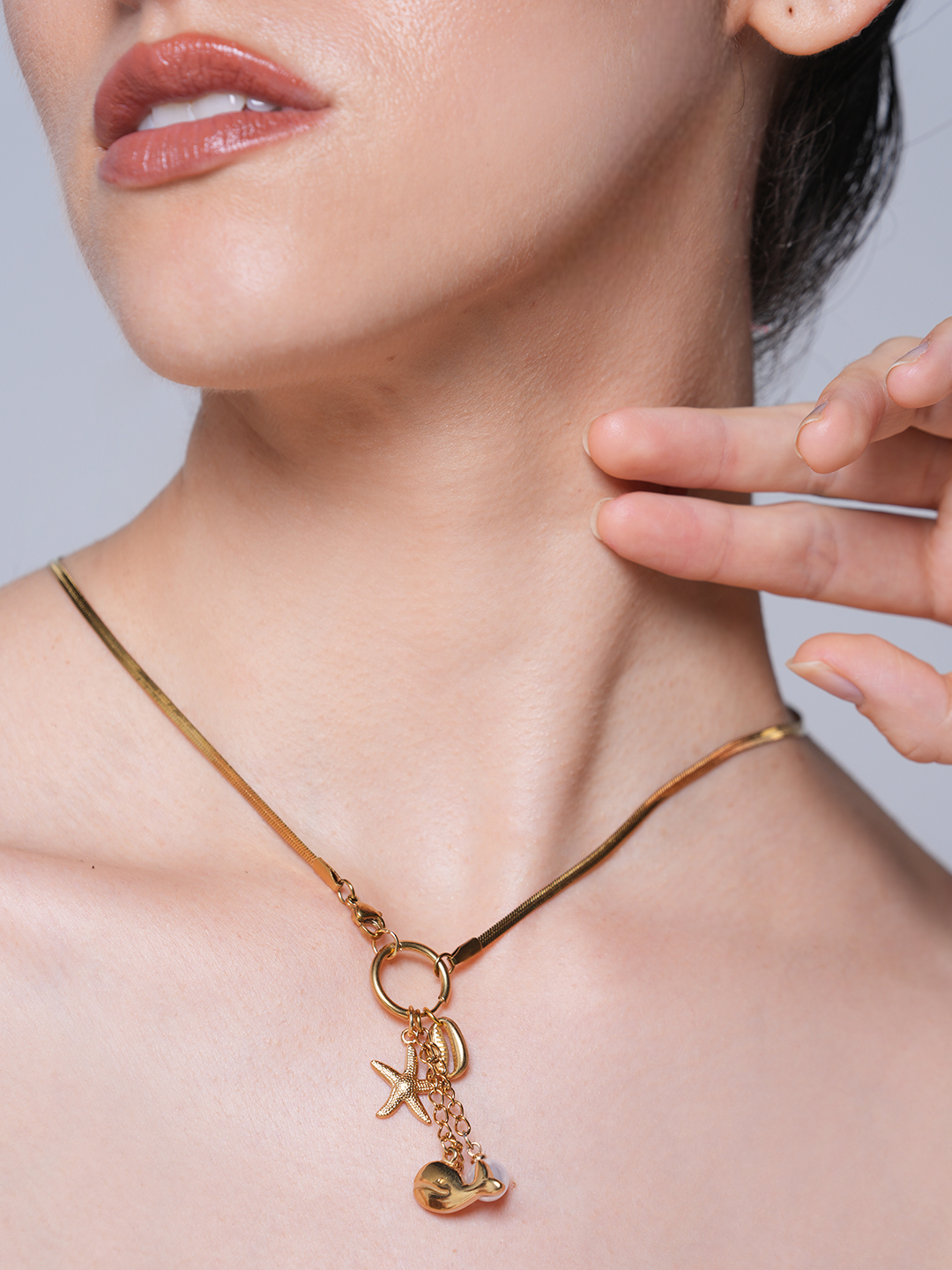 Classic Gold Shell Conch Necklace