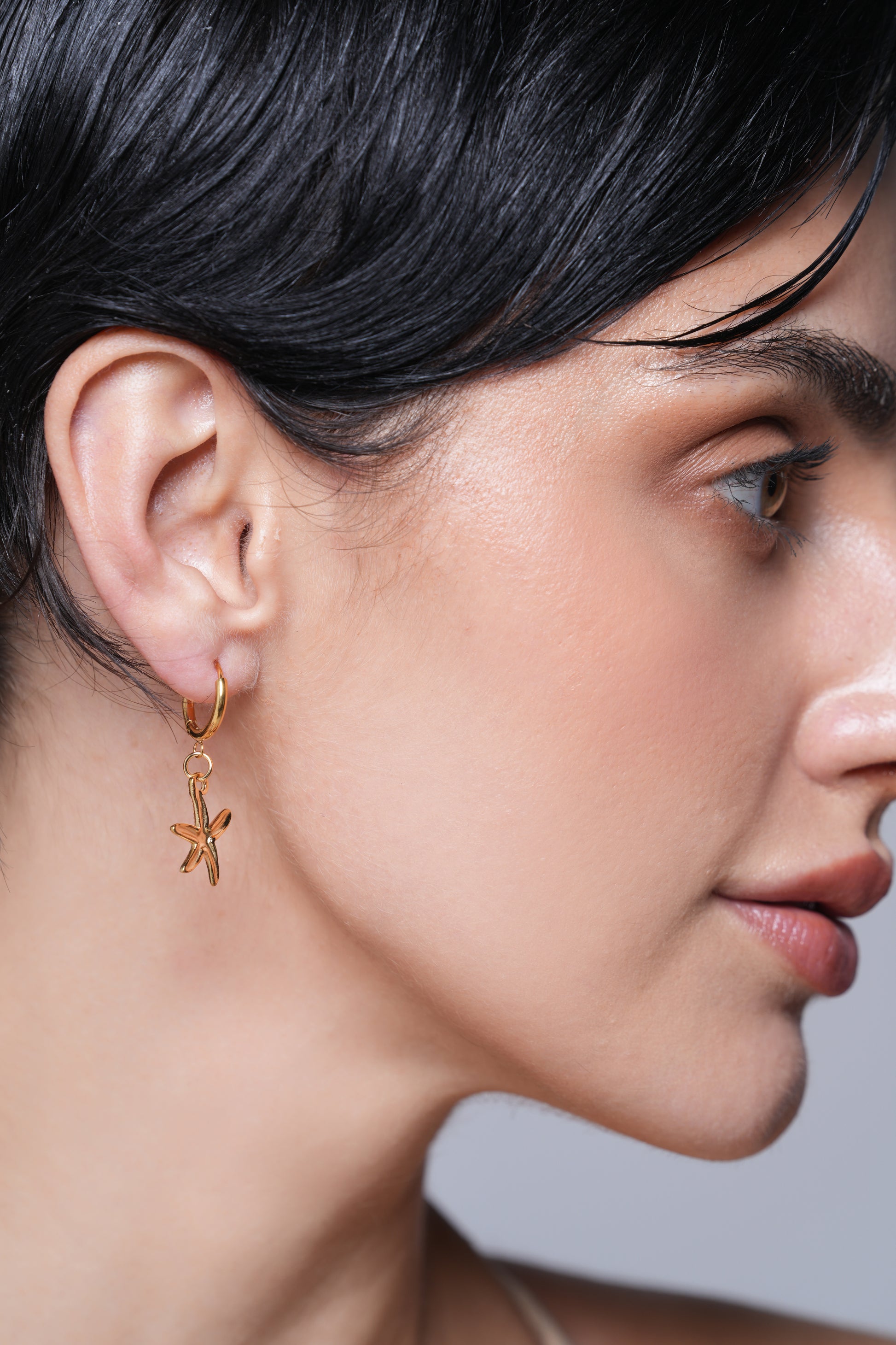 Star Seashell Drop Earrings