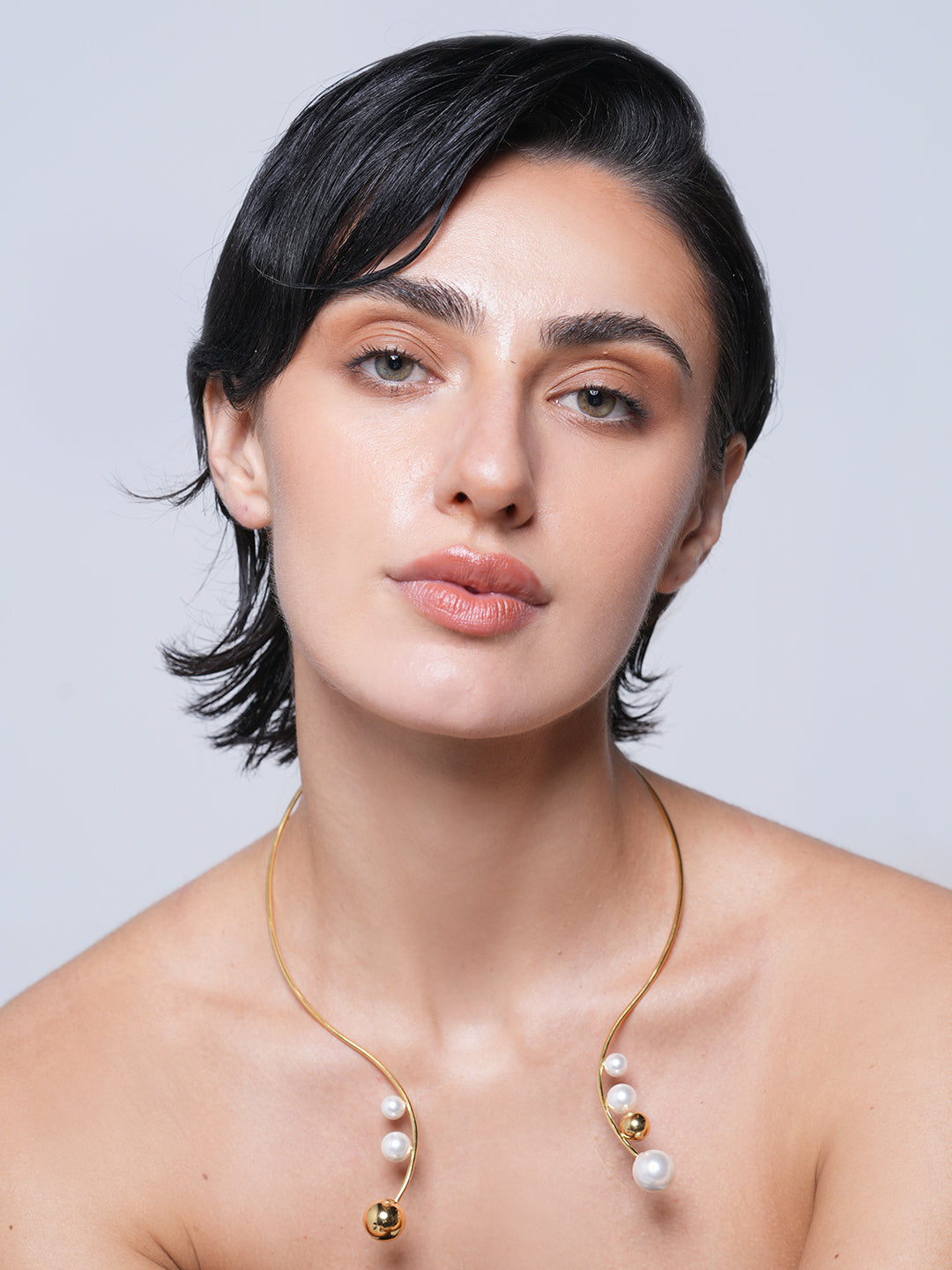 Pearl Torques Golden Stainless Steel Open Choker