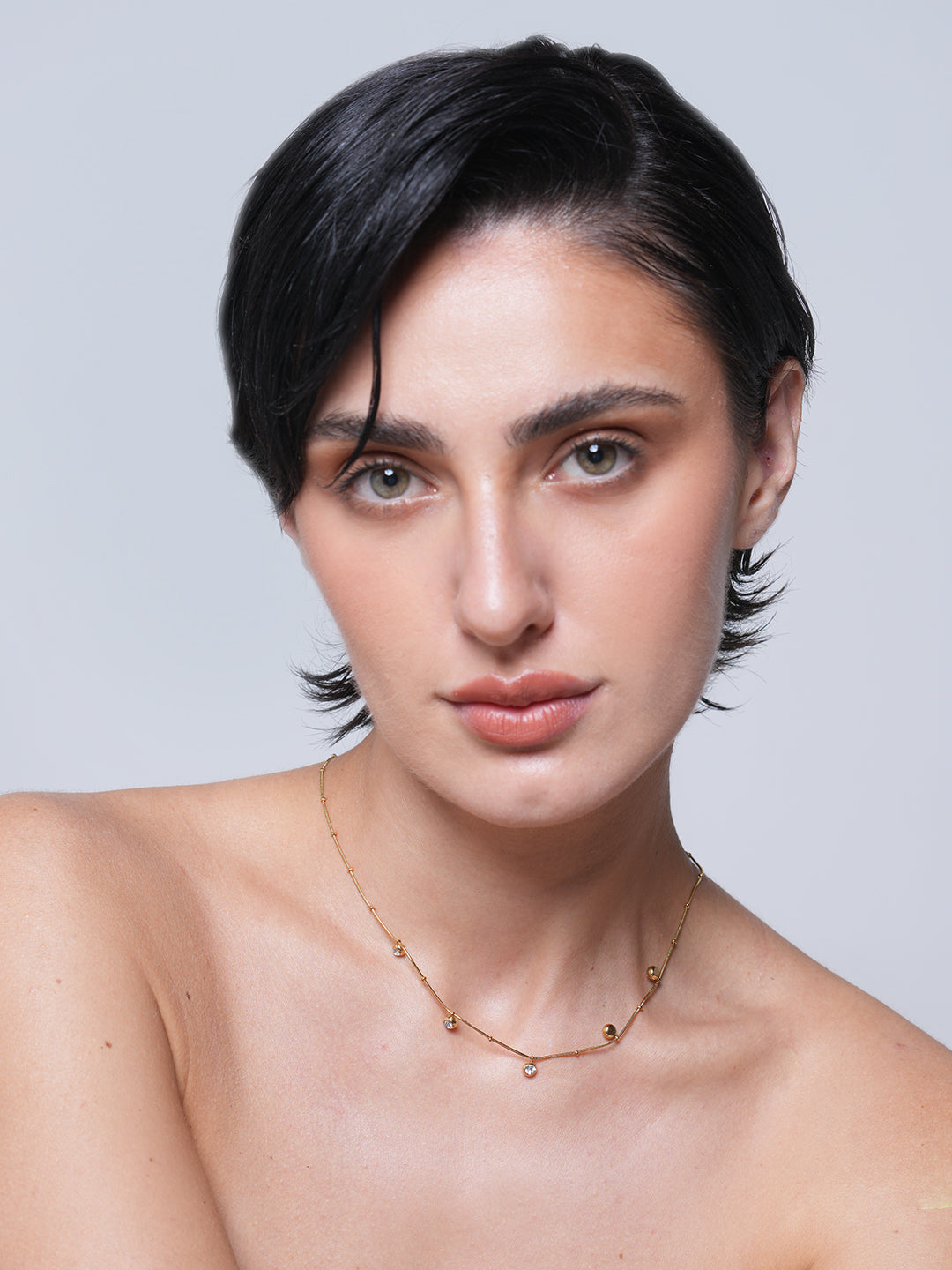 White Round Zircon Pendant Necklace