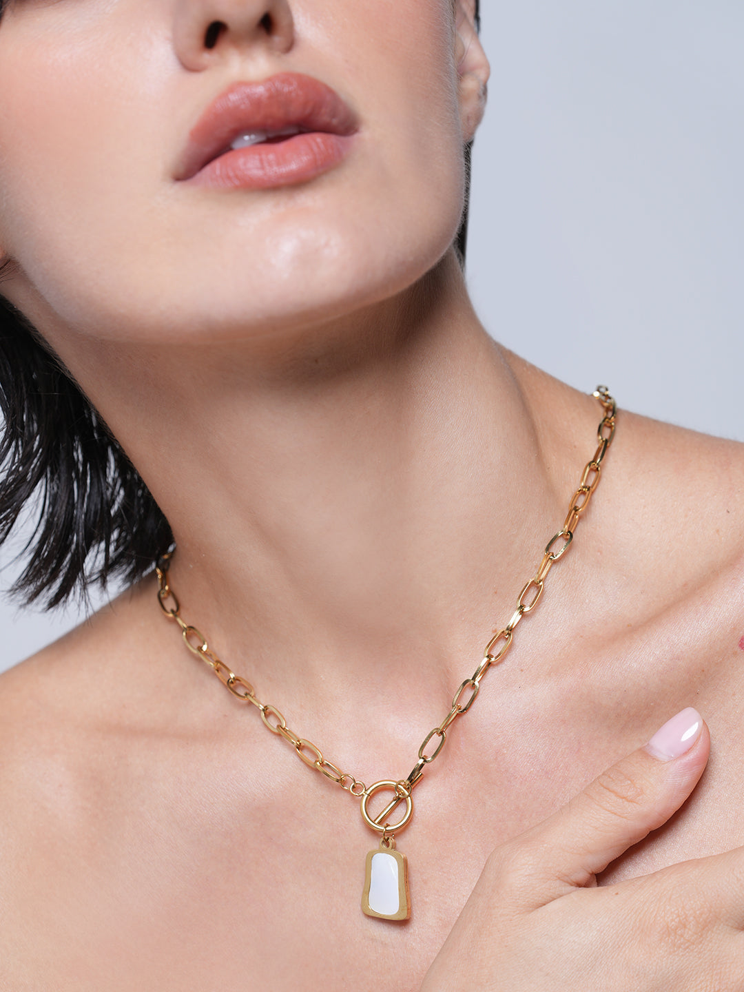 White Shell Square Pendant Necklace