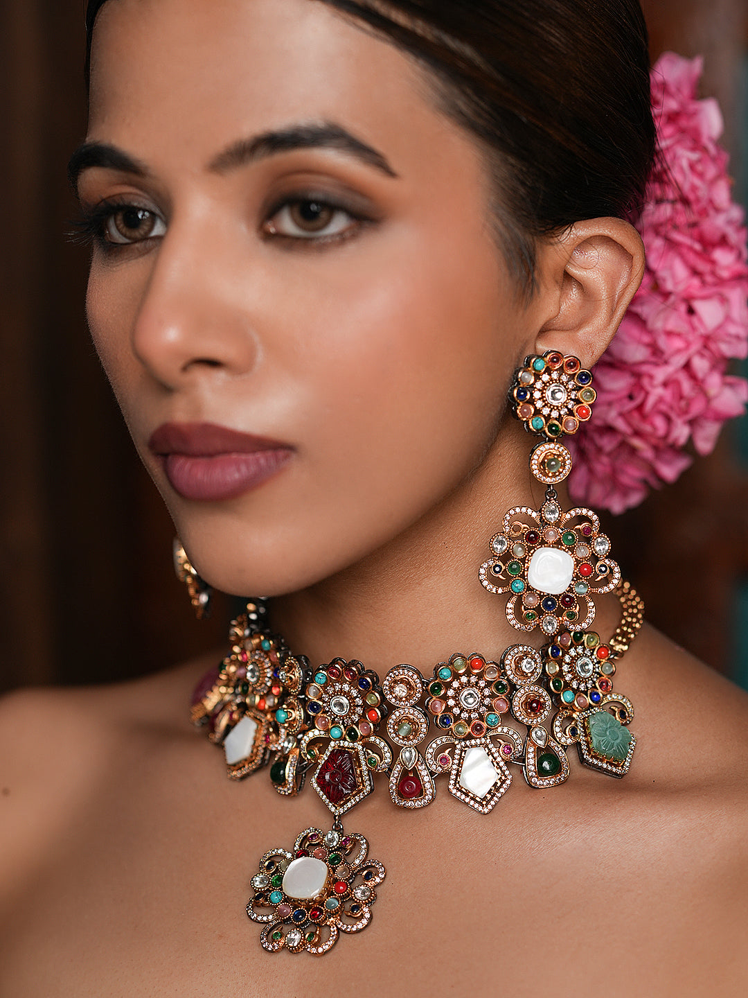 Navrattan Antique Polish Necklace