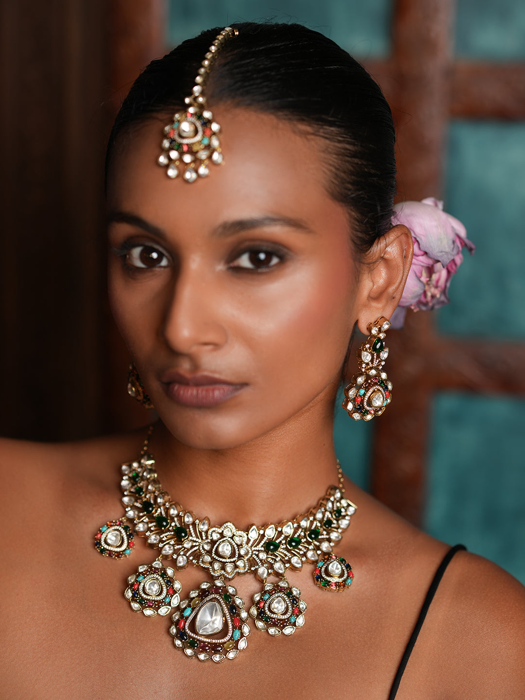 Premium Kundan Necklace with Navrattan Pendant