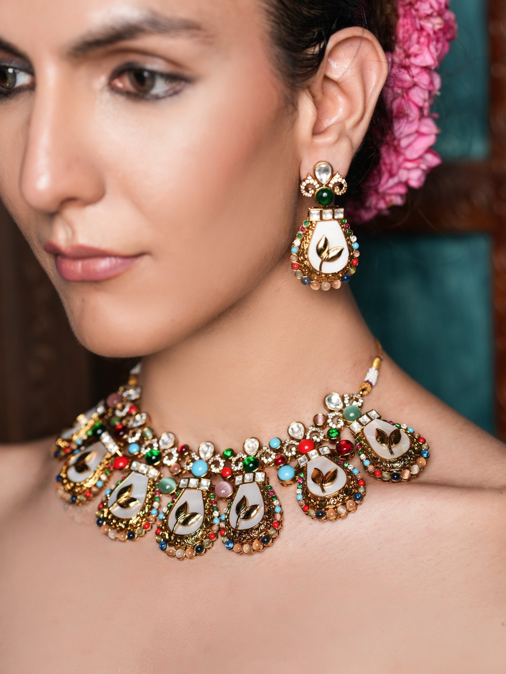 Multicolor Short Navrattan Necklace