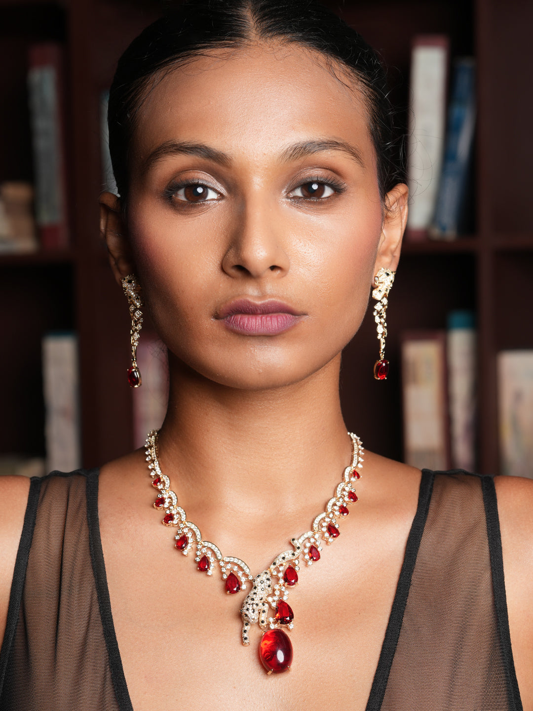 Red Panther Sleek Pendant Set