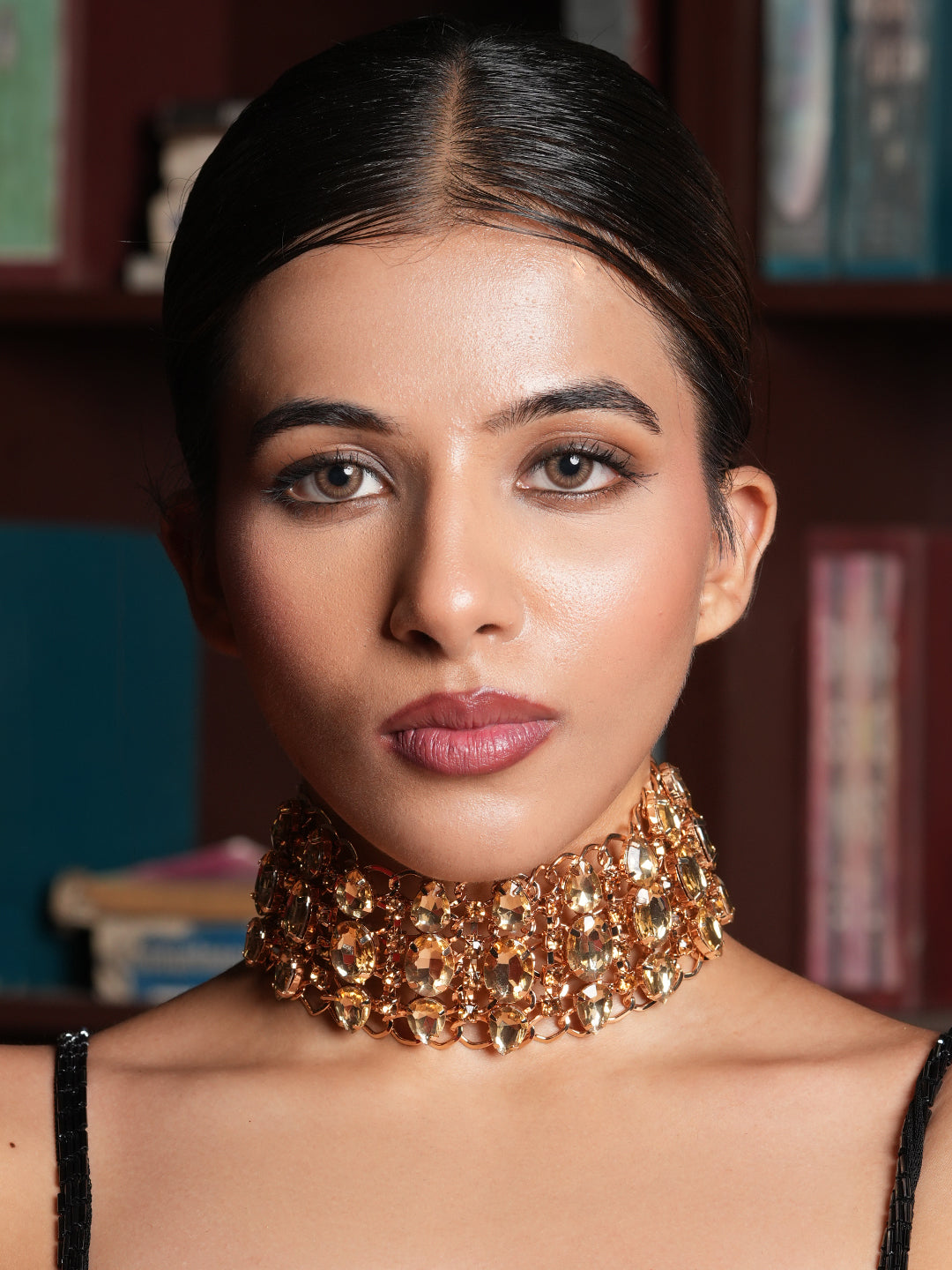 Champagne Choker