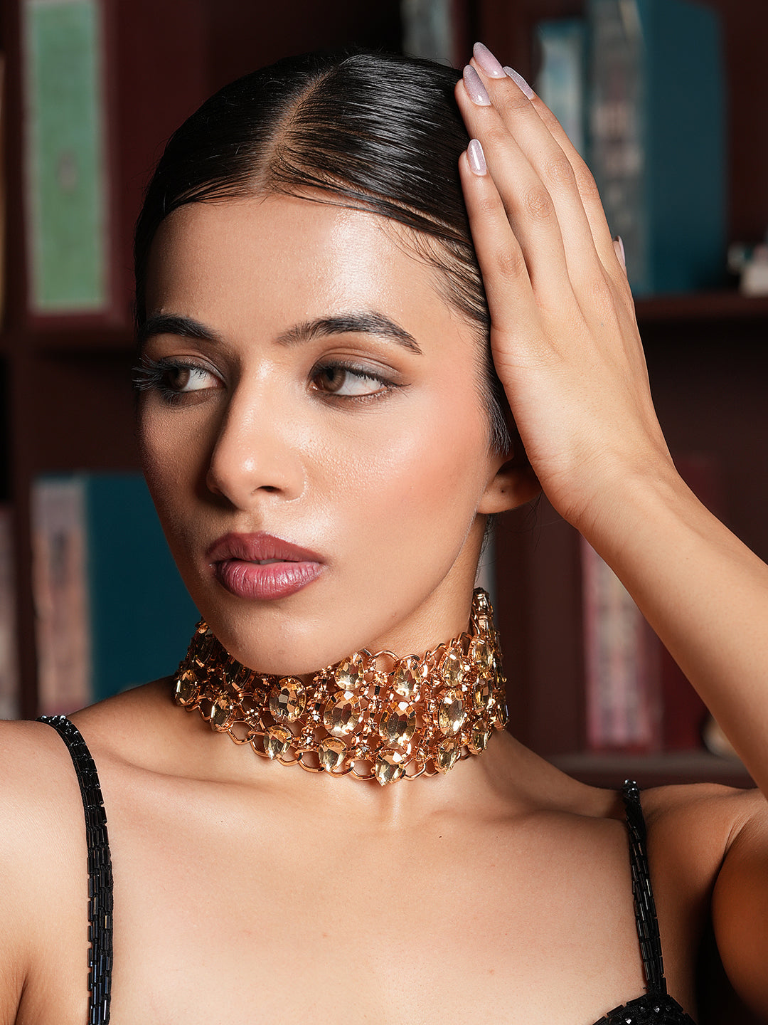 Champagne Choker