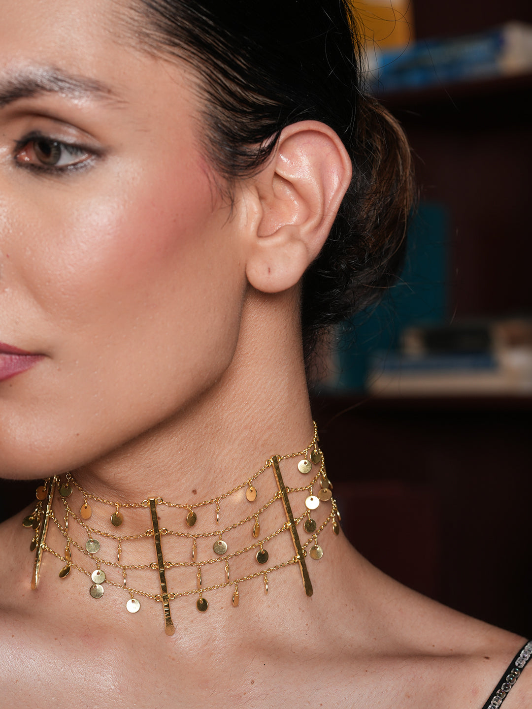 Chic Collar Necklace