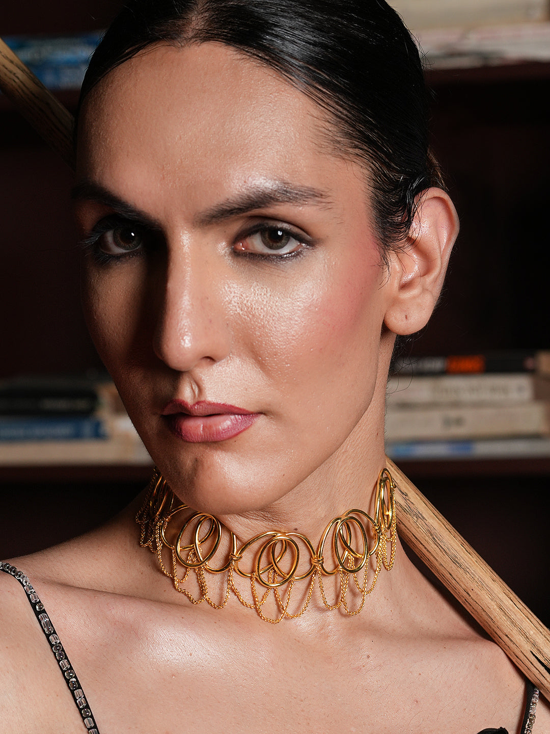 Circular Choker