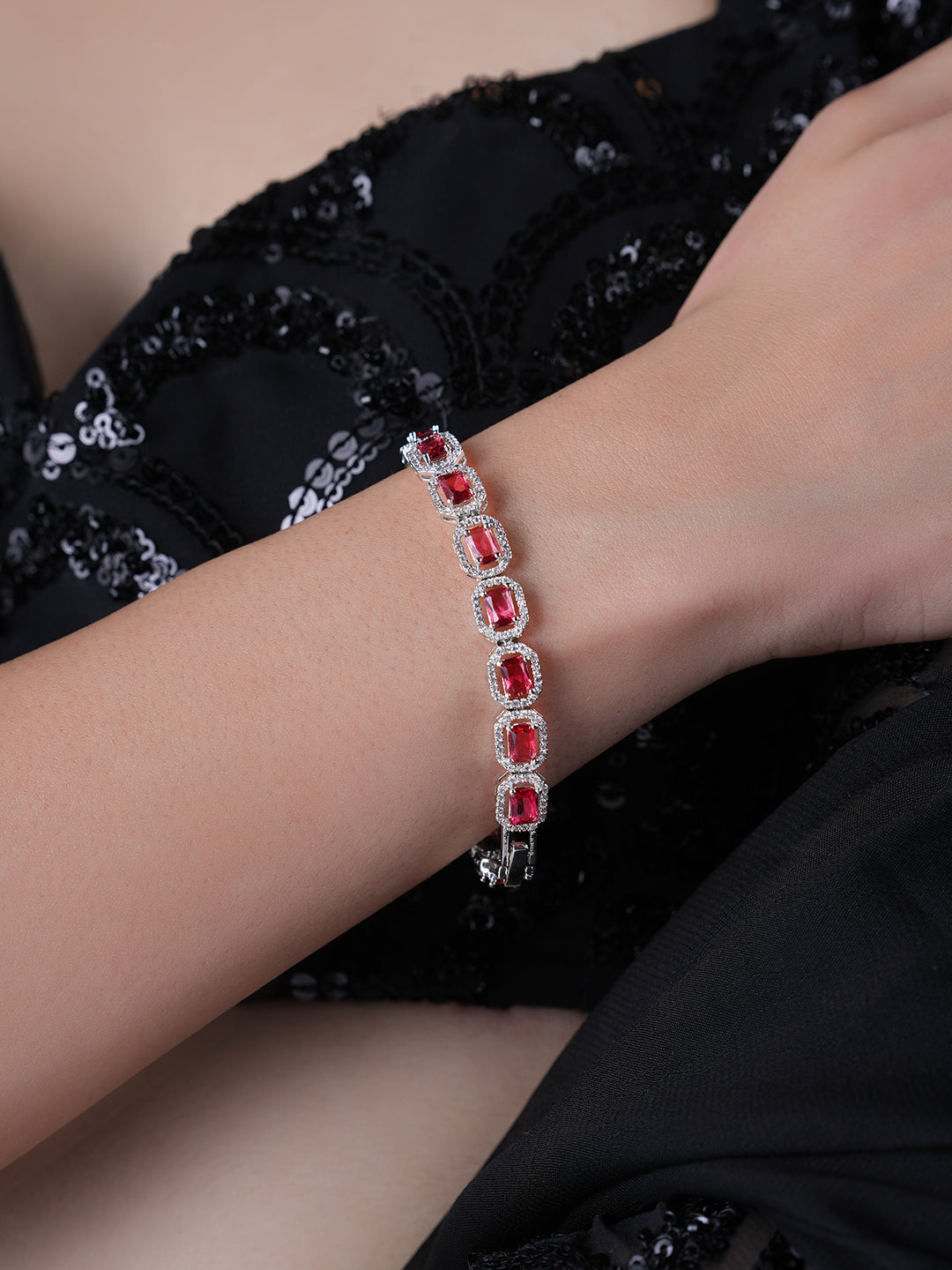 Sleek AD Bracelet