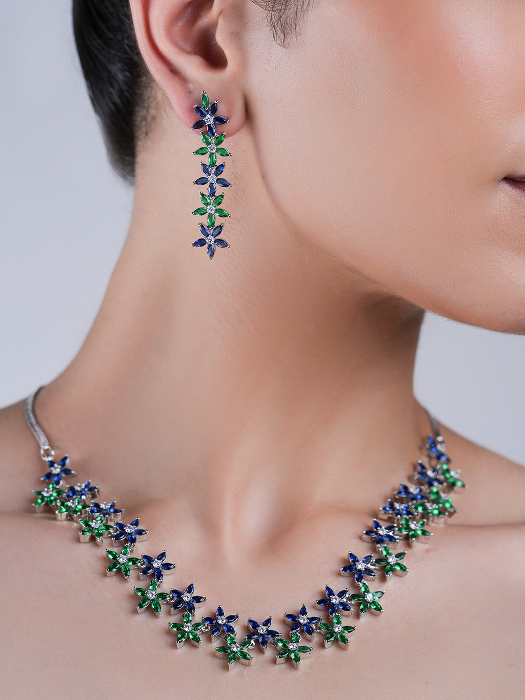 Blue Green Sleek AD Necklace