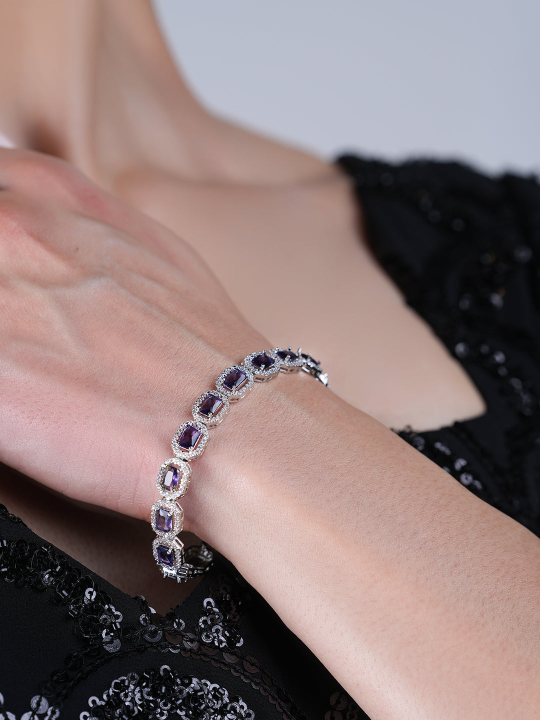 Sleek AD Bracelet