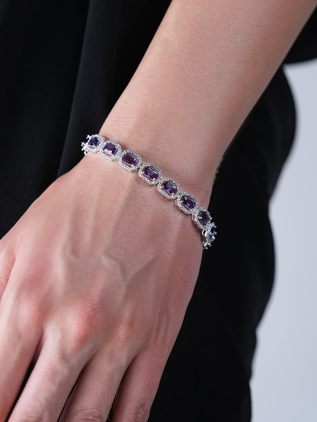 Sleek AD Bracelet