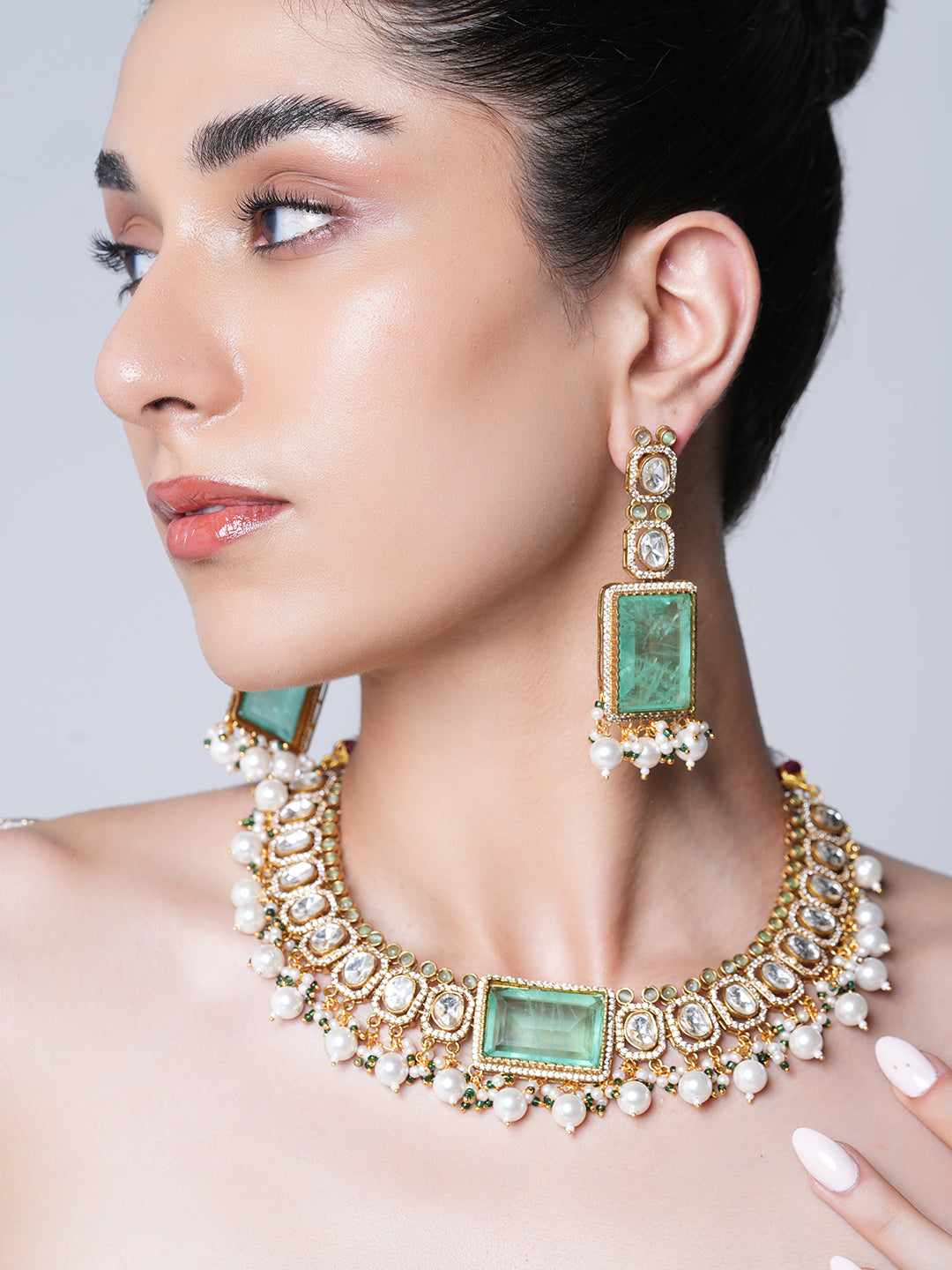 Designer Single Stone Kundan Necklace