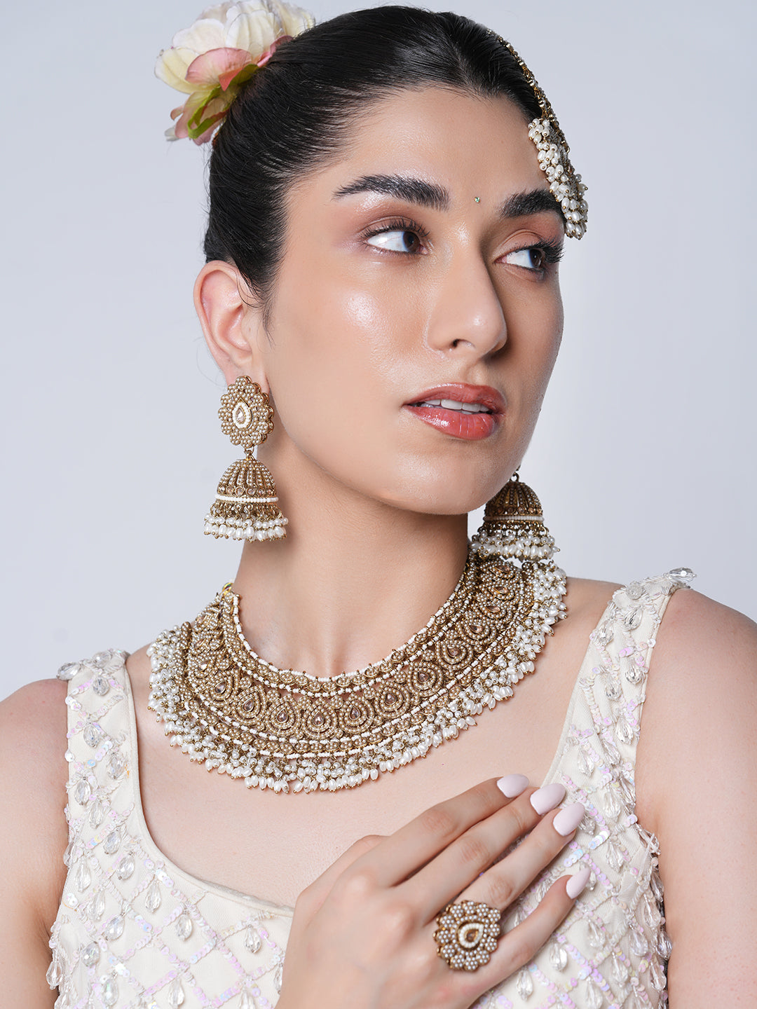 White Reverse AD Heavy Bridal Set