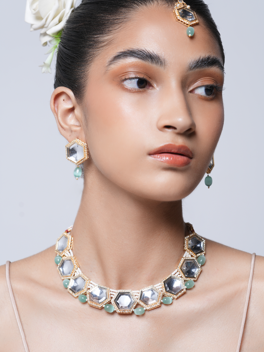 Small Kundan Choker