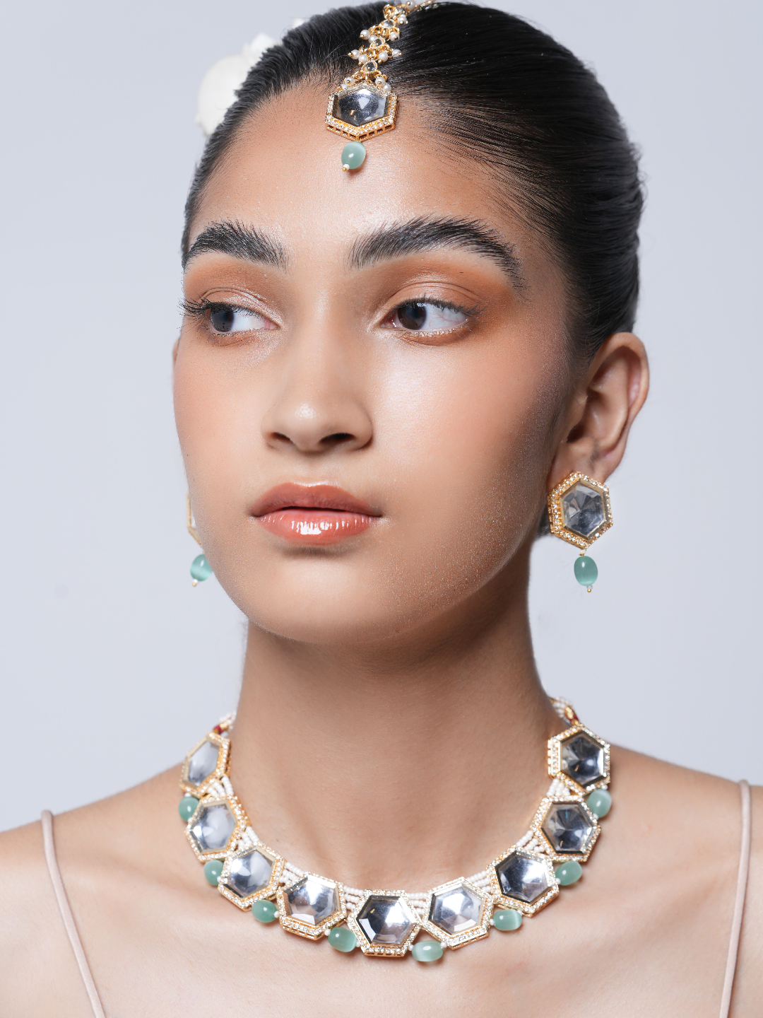 Small Kundan Choker