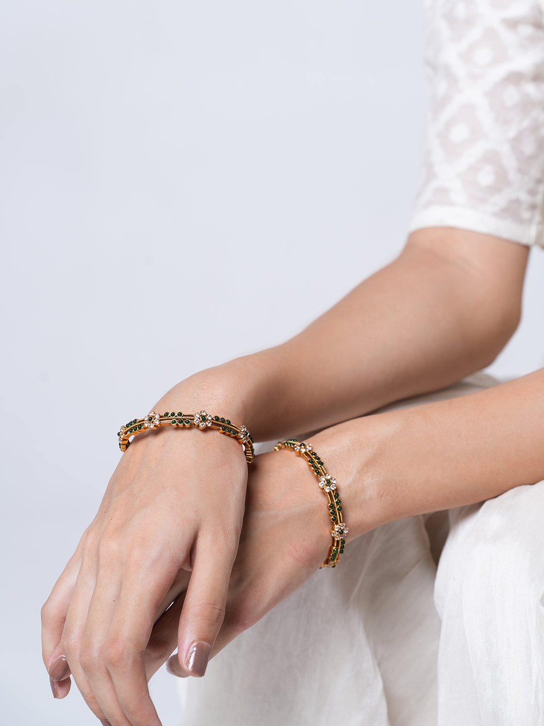Sleek Green Leaf Bangles