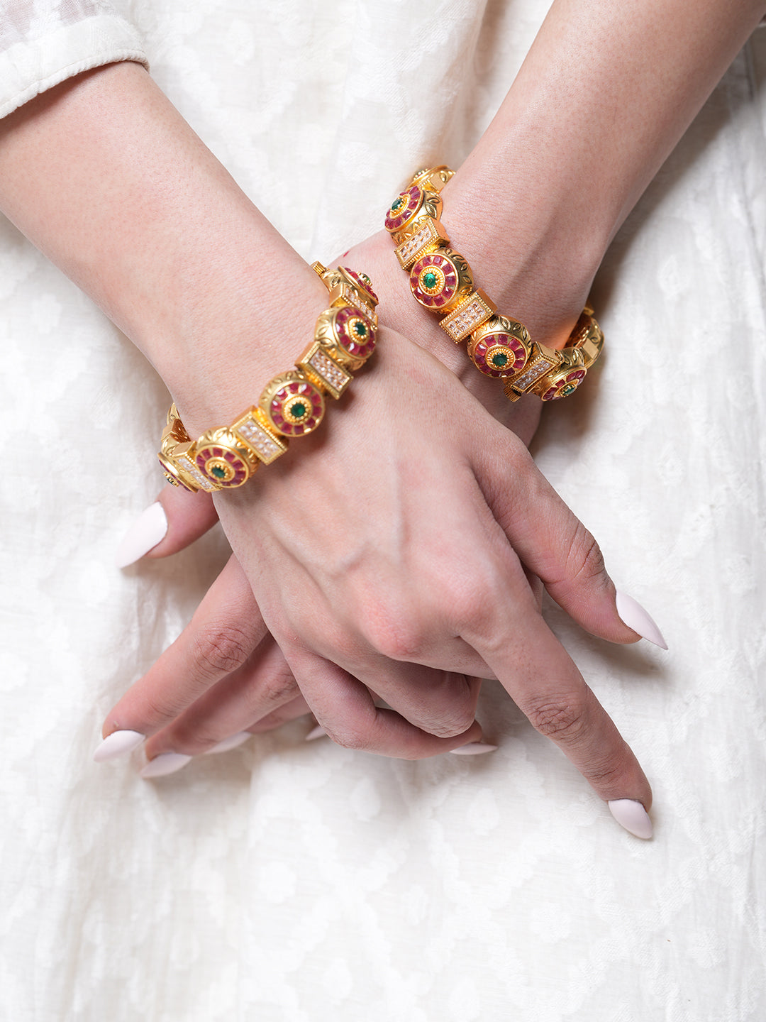 Gold Polish Designer Kada