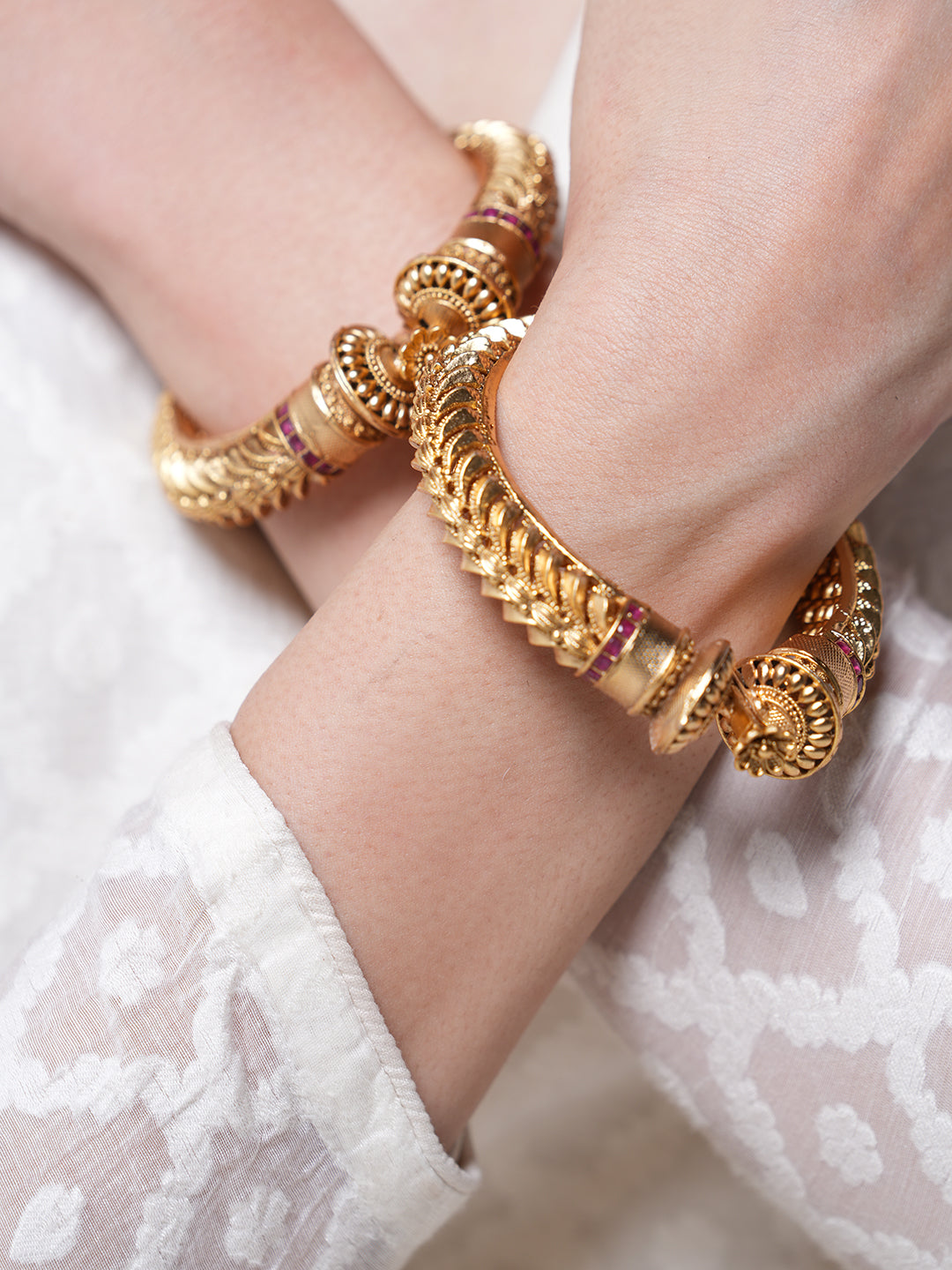 Big Size Designer Kada