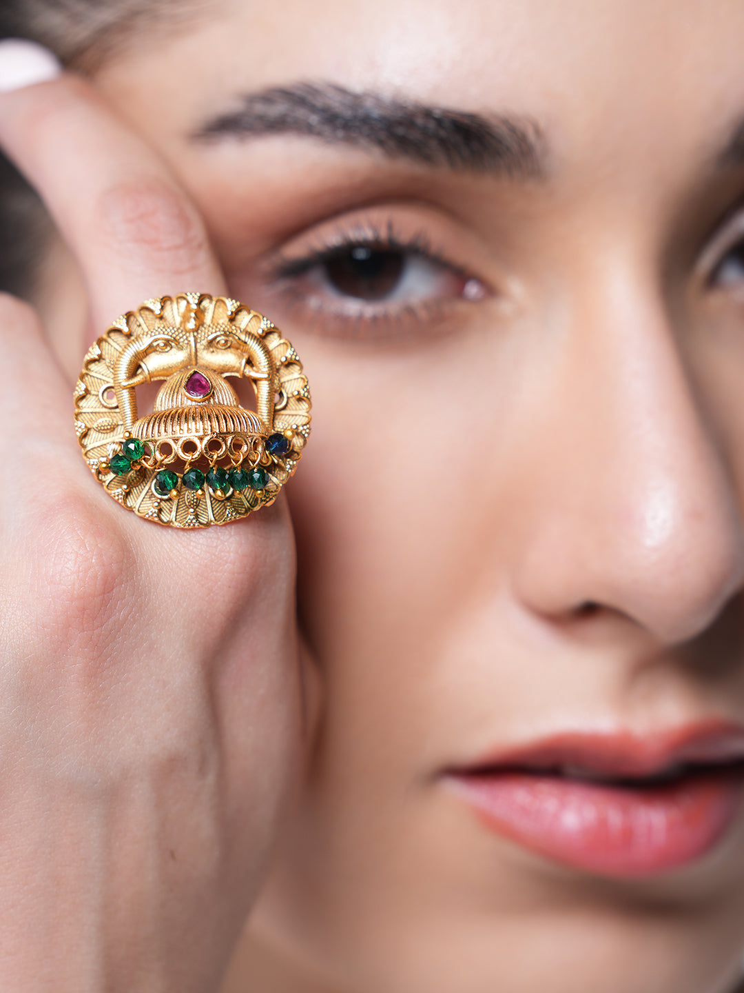 Round Antique Ring