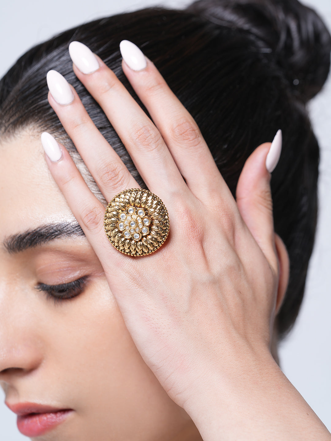 Big Round White Antique Ring