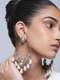 Round Mehendi Polish Kundan Earrings