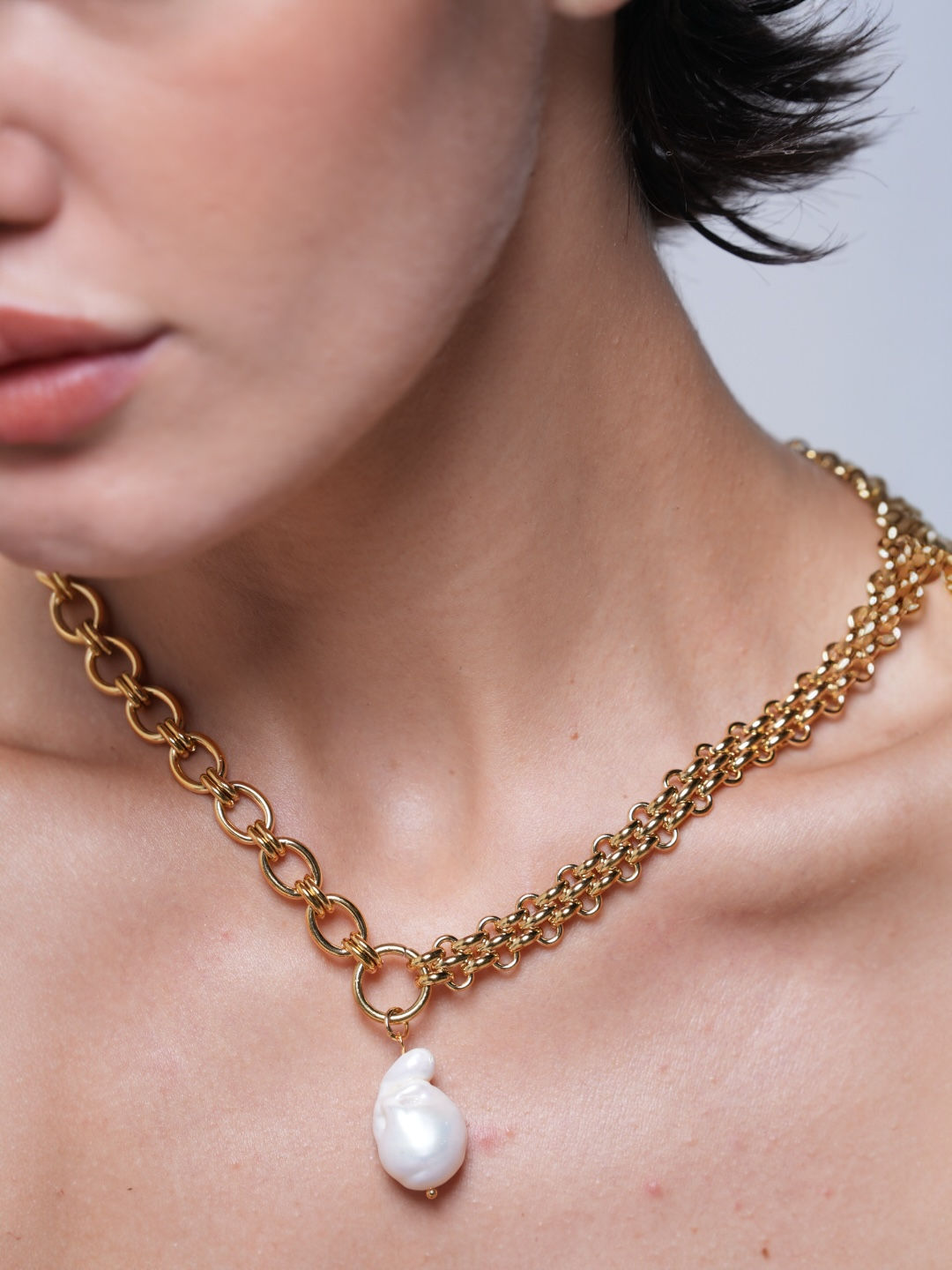 Chunky Chain Pearl Pendant Necklace