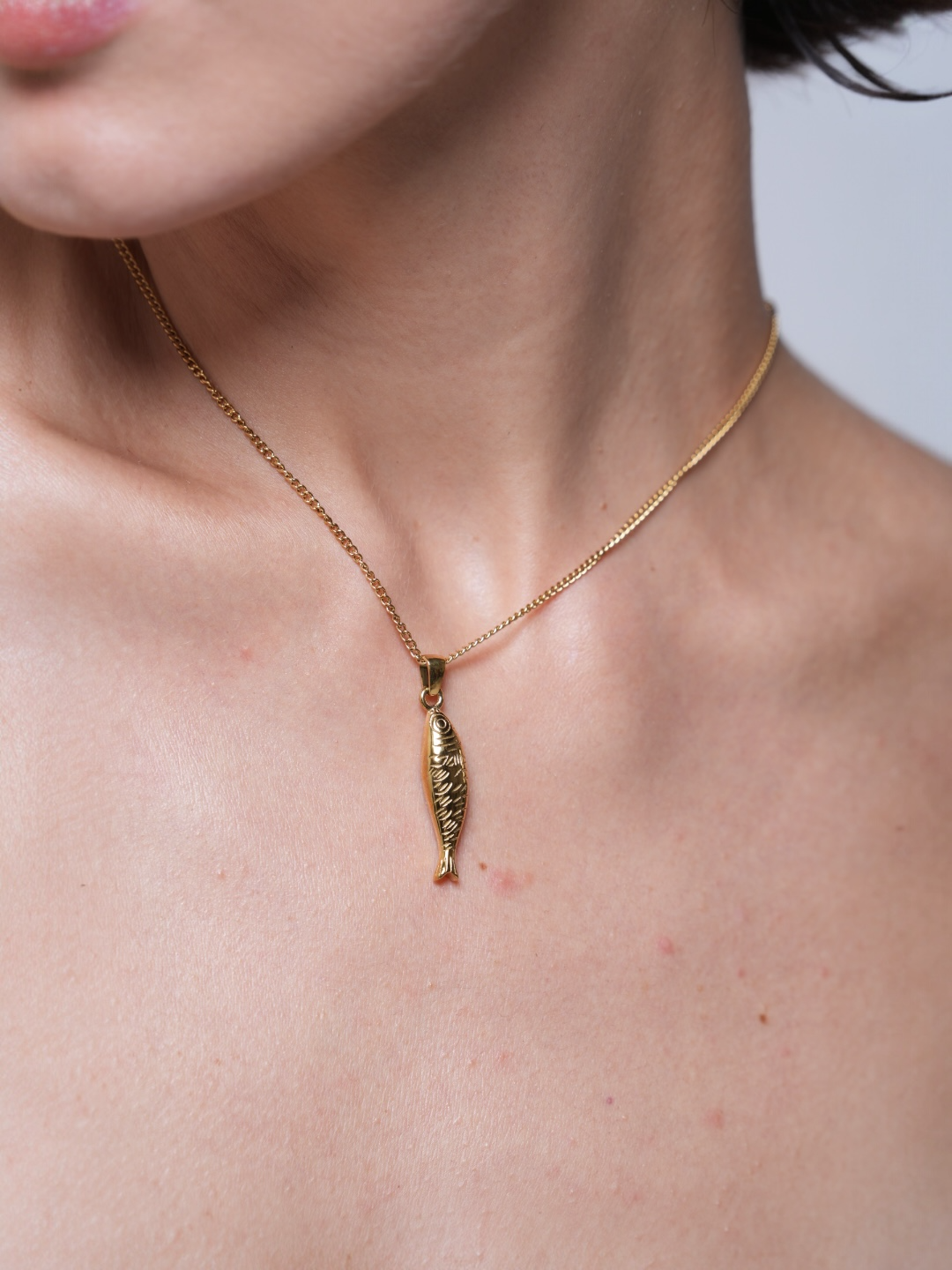 Chic Lucky Fish Charm Necklace
