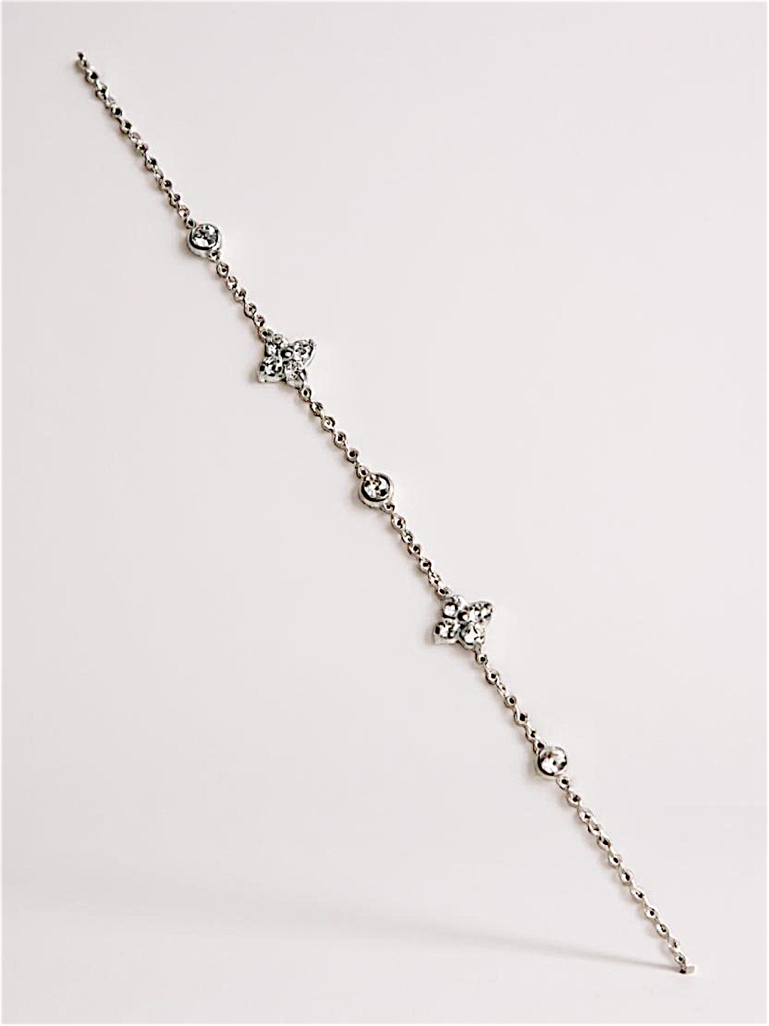 Shiny Zirconia Flower Bracelet