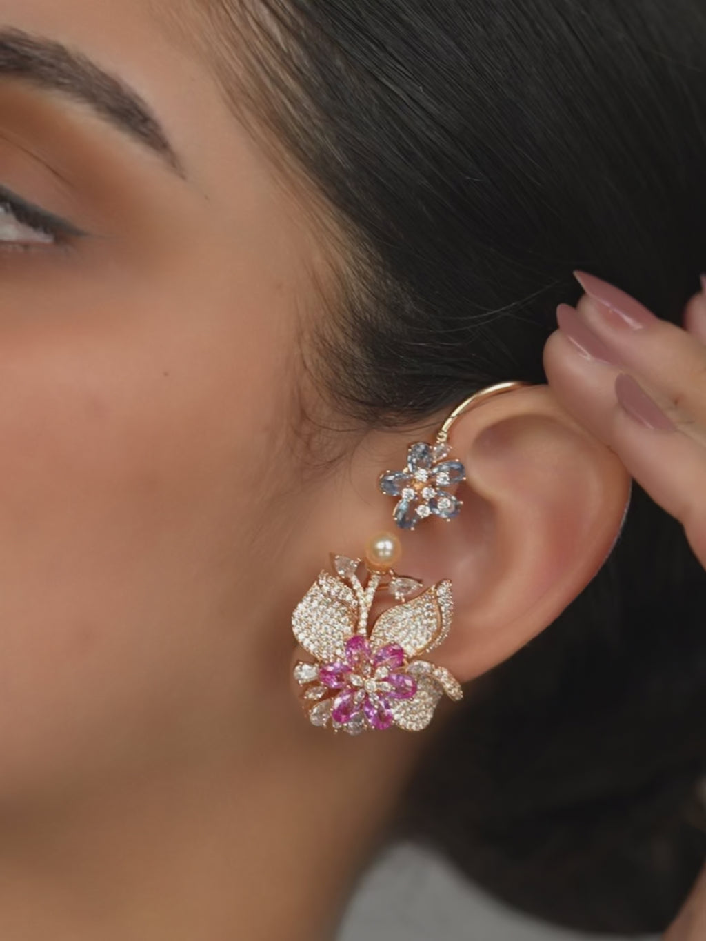 Flora Ear Wrap