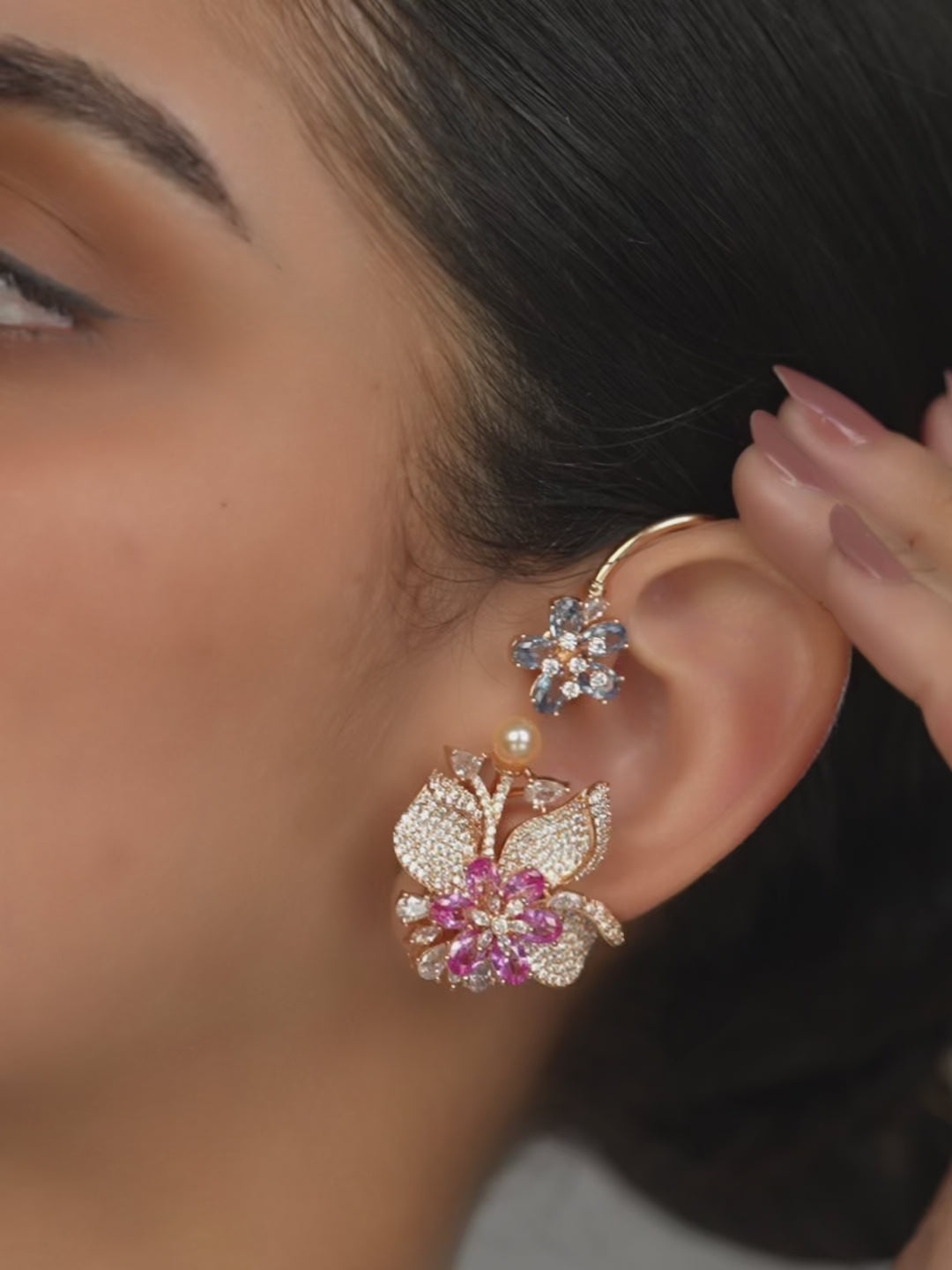 Flora Ear Wrap