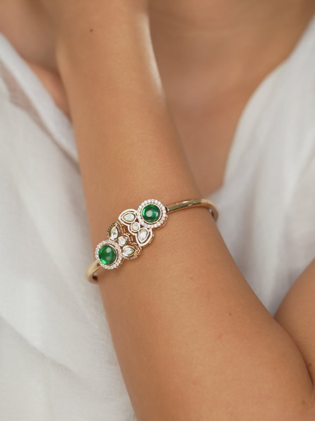 Emerald Halo Bracelet
