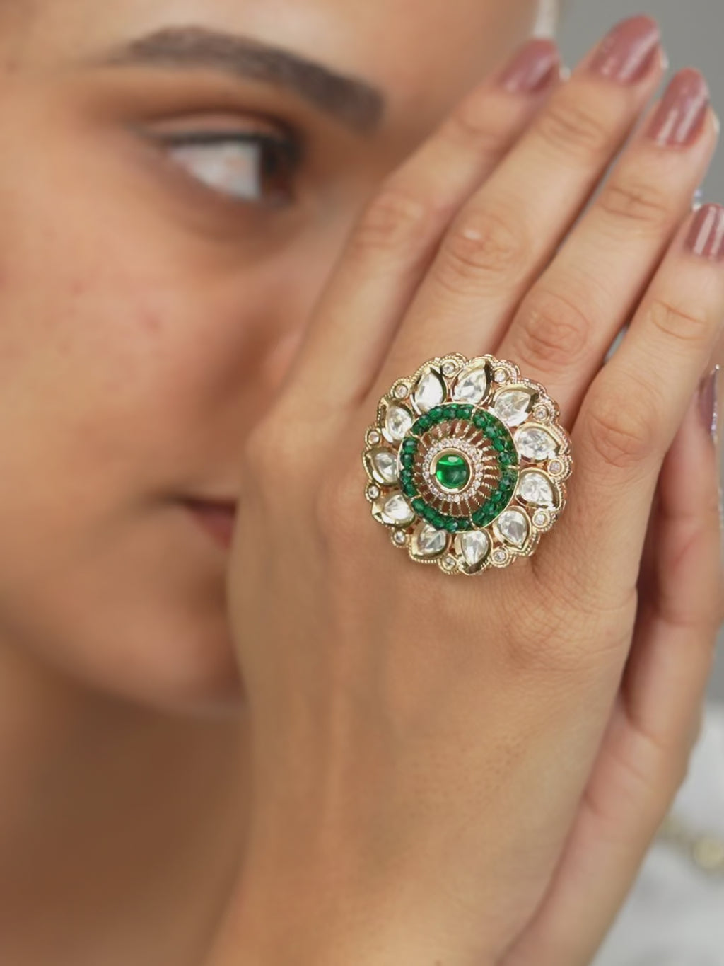Emerald Classic Ring